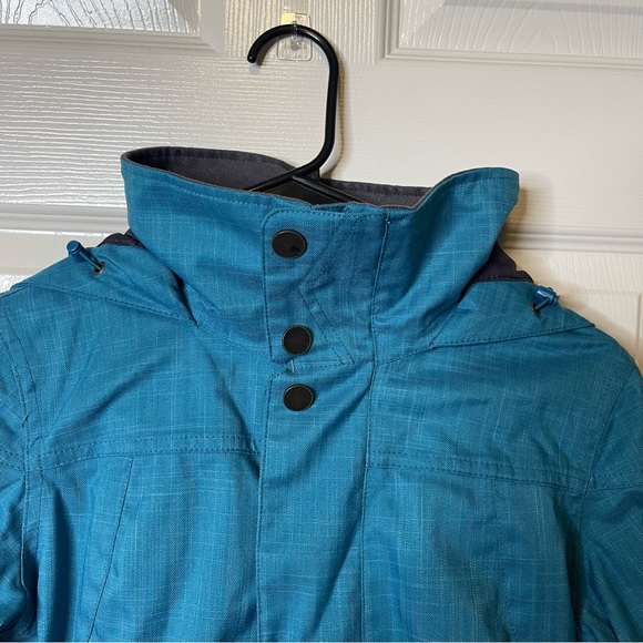 BURTON DA NANG TEAL SNOWBOARDING JACKET
SIZE XS - Picture 6 of 17